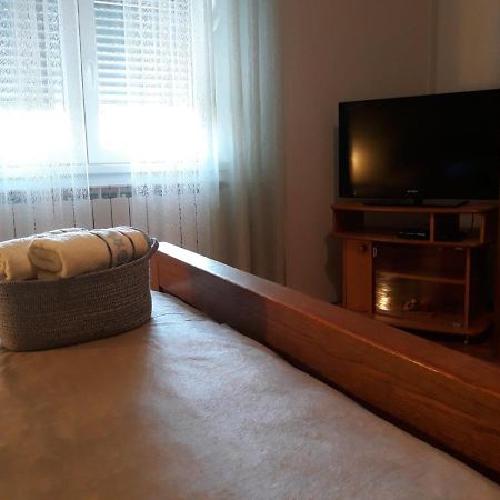 Apartment Nevia ฟาชานา ภายนอก รูปภาพ