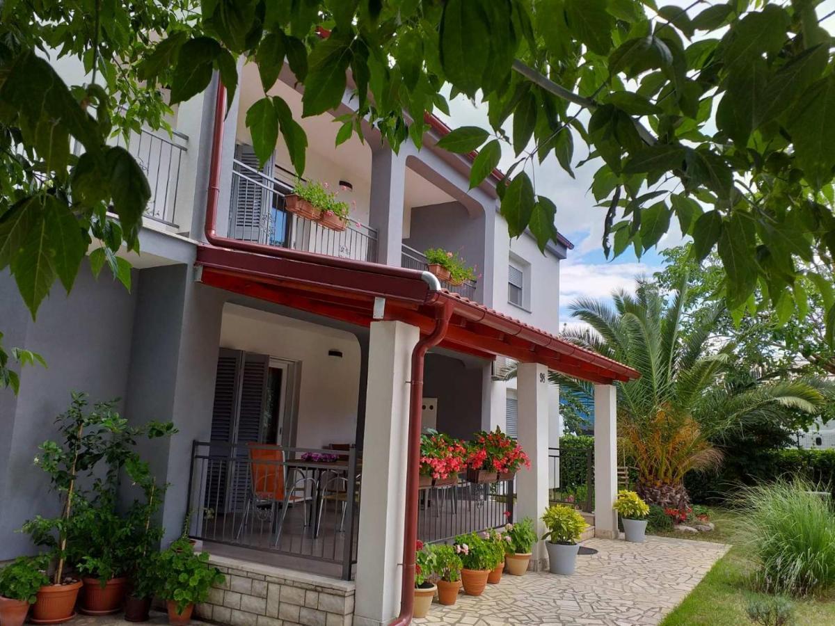 Apartment Nevia ฟาชานา ภายนอก รูปภาพ