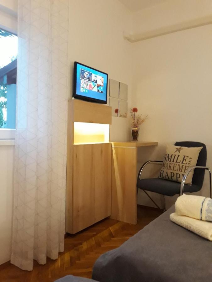 Apartment Nevia ฟาชานา ภายนอก รูปภาพ